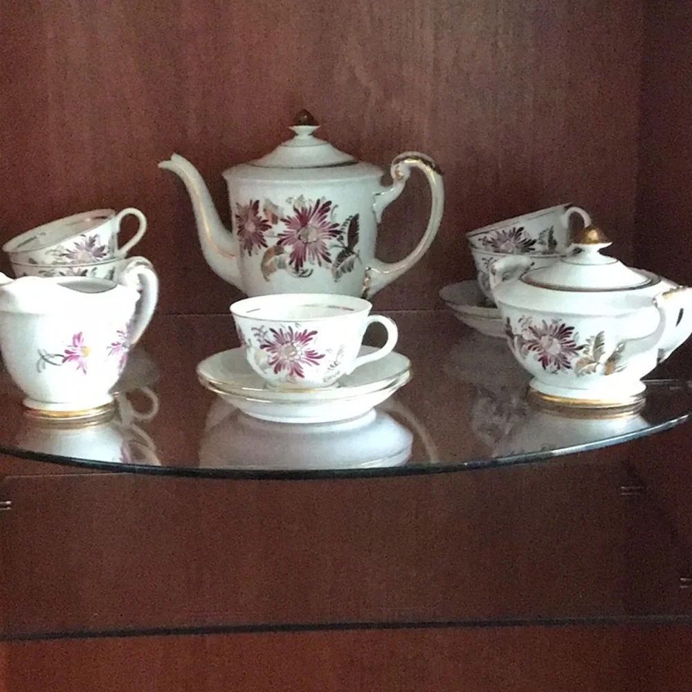 GOLD TRIM VINTAGE 1957 CHERRY CHINA MADE IN JAPAN 16 PIECES AUTHENTIC - Picture 2 of 13